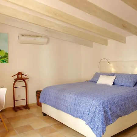 Holiday home Ca'n Perlita